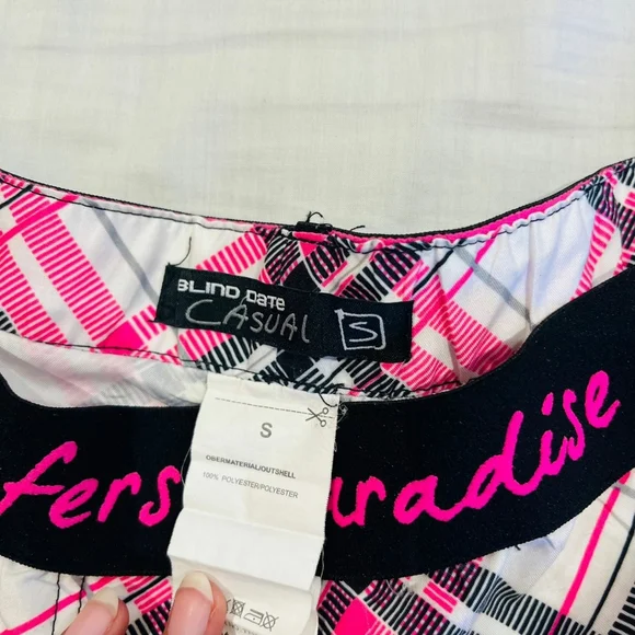 Pink and white chequered shorts - Picture 4 of 7